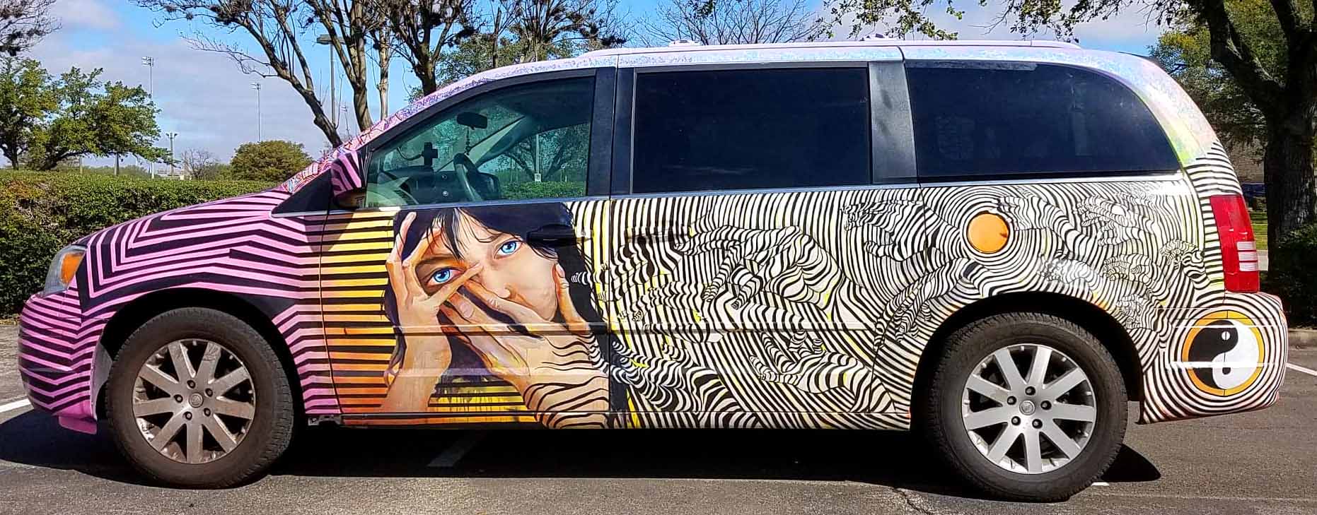 Side profile of Rainbow Rider showing gradient detailing